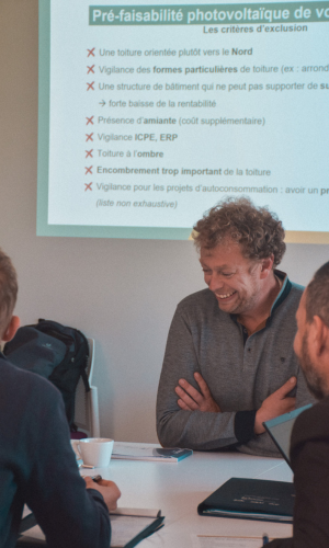 Réunion entreprises avec un conseiller énergie d'ALOEN
